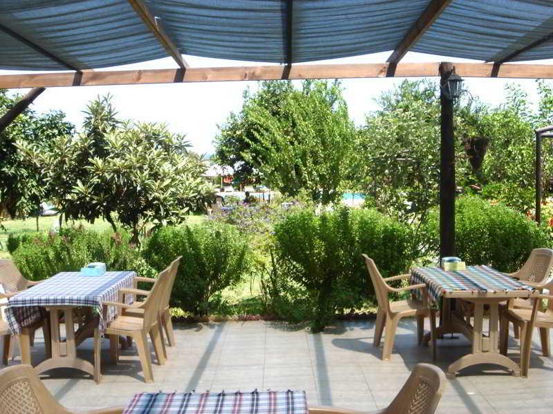 Lapida Garden Hotel Lapithos  Exterior foto
